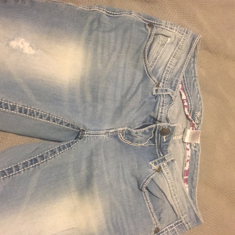 Capris - Picture 2 of 4